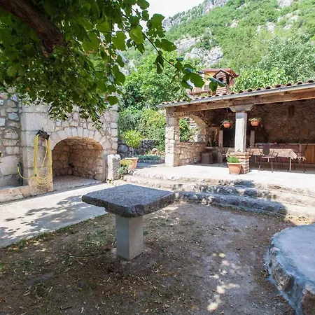 Σπίτι διακοπών In Marusici/istrien 39238 *